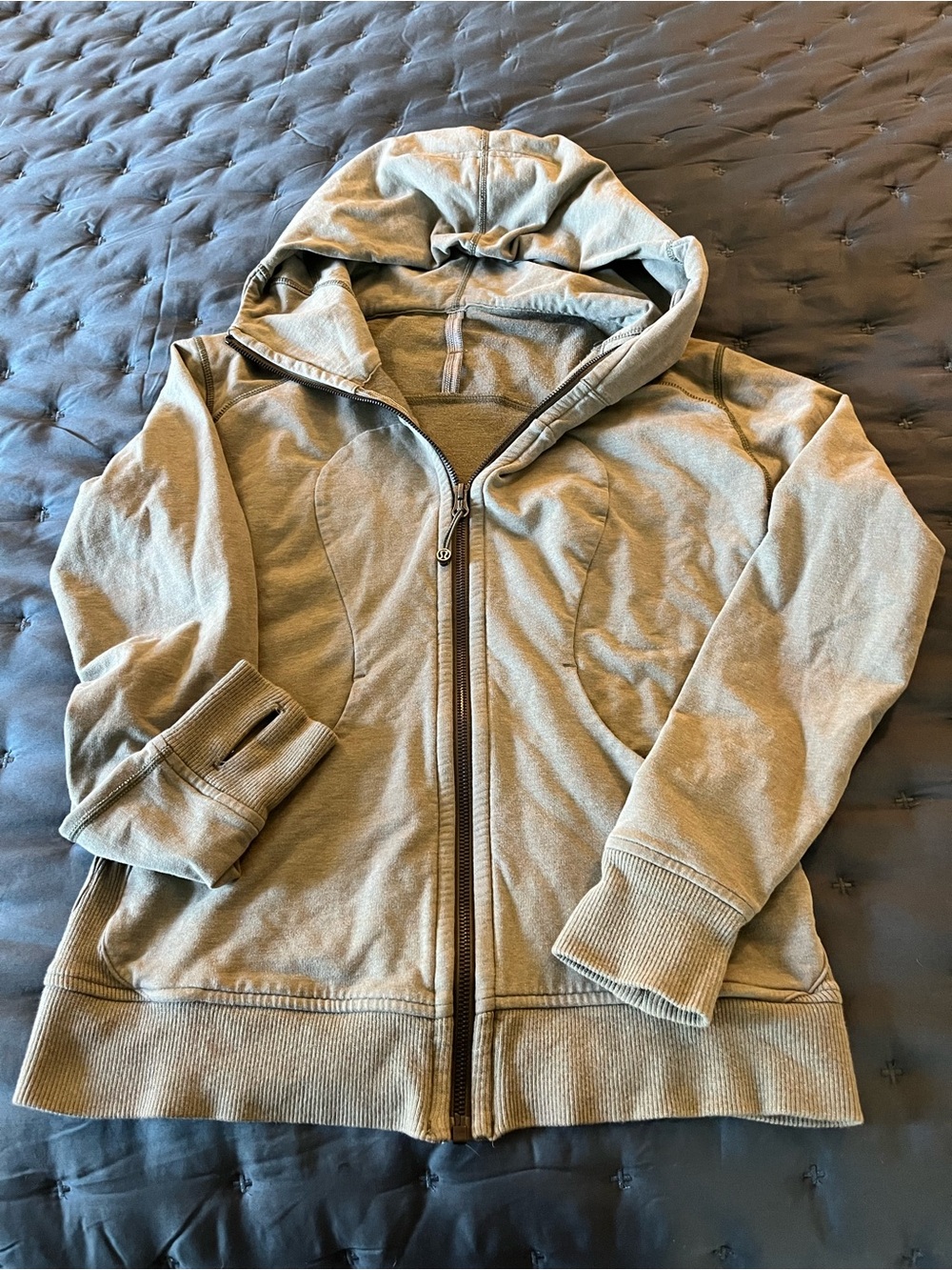 Lululemon Women’s Hooded Zip-Up- Sage Green